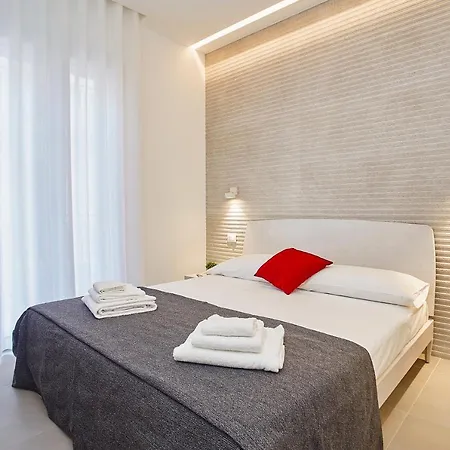 Porta Del Golfo Apartments&suites Aparthotel *