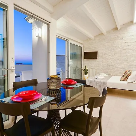 Porta Del Golfo Apartments&suites Aparthotel
