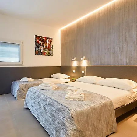 Porta Del Golfo Apartments&suites Aparthotel
