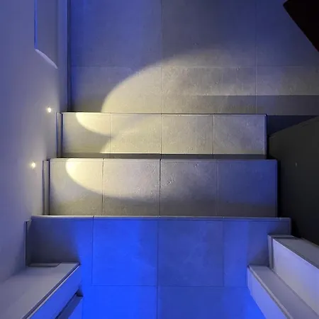 Porta Del Golfo Apartments&suites *