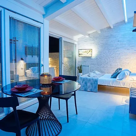Porta Del Golfo Apartments&suites