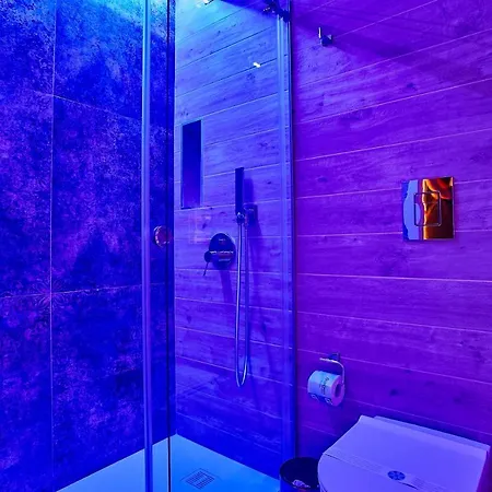 Porta Del Golfo Apartments&suites *